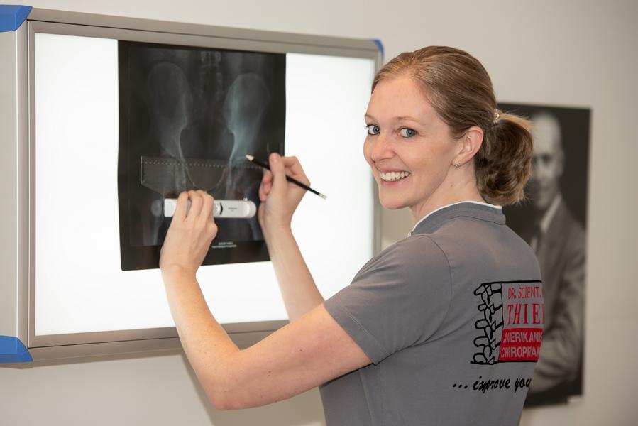 Nadine Krampf, Praxis für Chiropraktik & Osteopathie in München